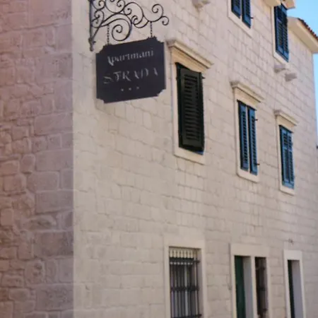 Strada Apartamento Kaštela